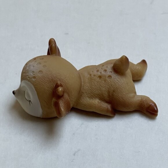 Figurines Decor Miniature Animal Ornaments Toy Sleeping Fawn - Picture 3 of 7